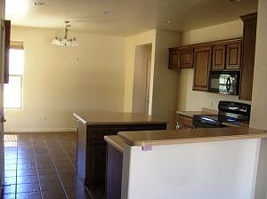 2nd image of 914 N Cottonwood Wash Dr #126