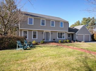 3 Craig Ln, Hingham, MA 02043