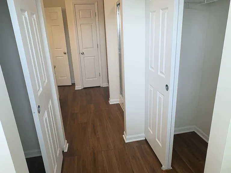 Autumn Chase Apartments — Photo 21