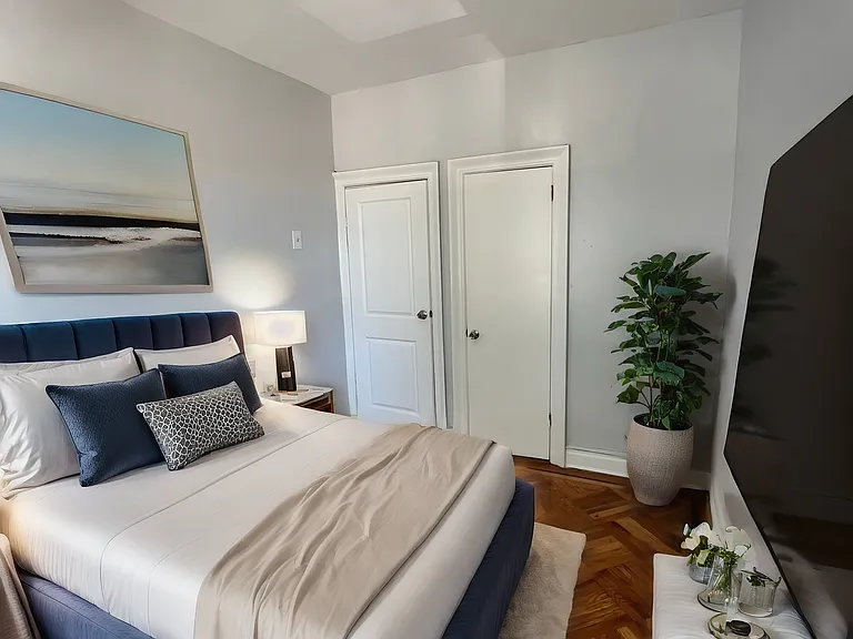458-Abbington Apartments, LLC — Photo 3
