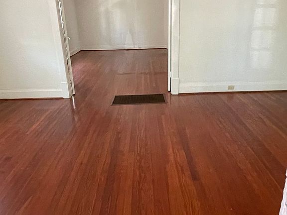 2nd image of 1929-31 S Carrollton Ave #1931