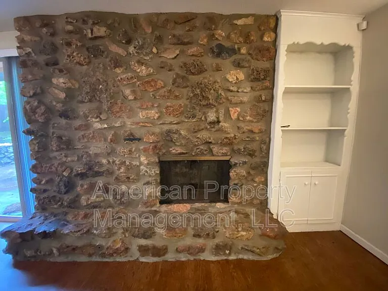 8113 E 23rd St — Photo 5