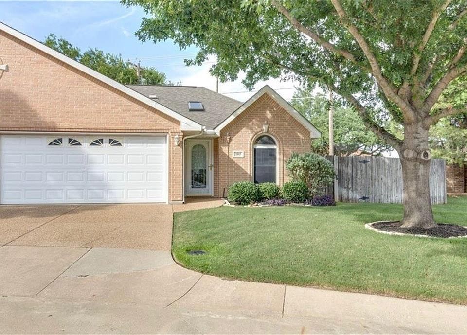 1st image of 2513 Autumn Shade Ct