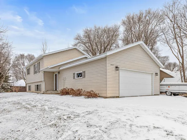 6527 Laurel Rd, Saint Cloud, MN 56303