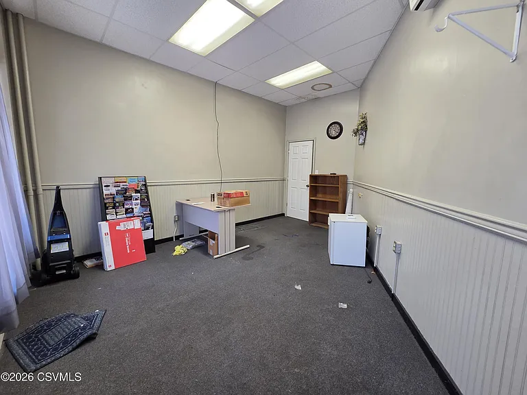525 N Market St — Photo 11