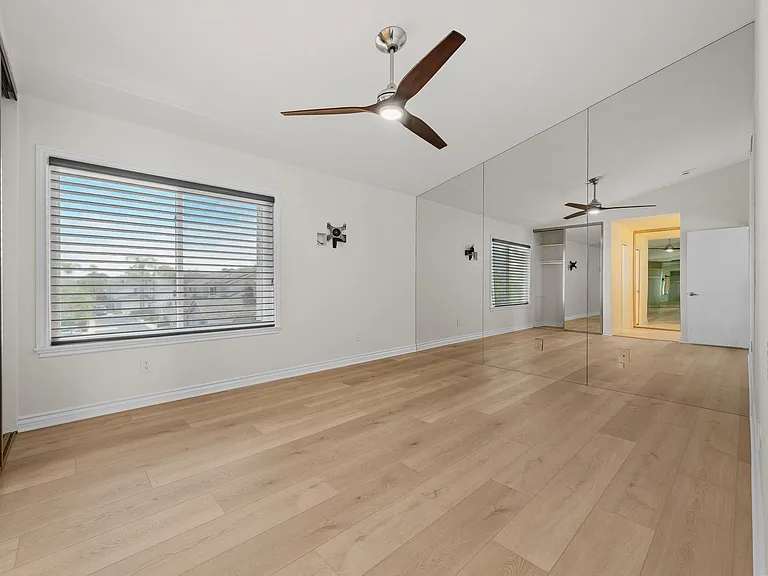 13254 Tiverton Rd — Photo 7