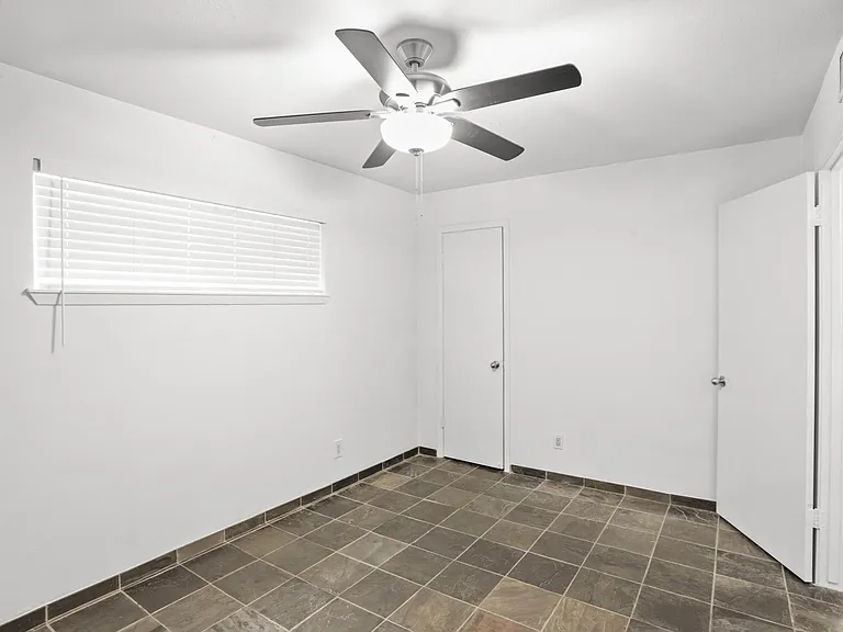 3602 Garrott St #16 — Photo 21