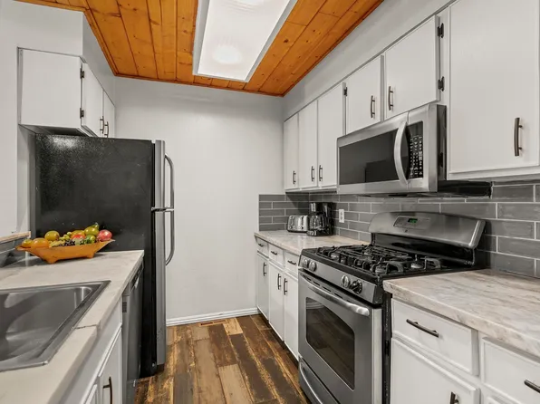 2755 N Lake Blvd #104, Tahoe City, CA 96145