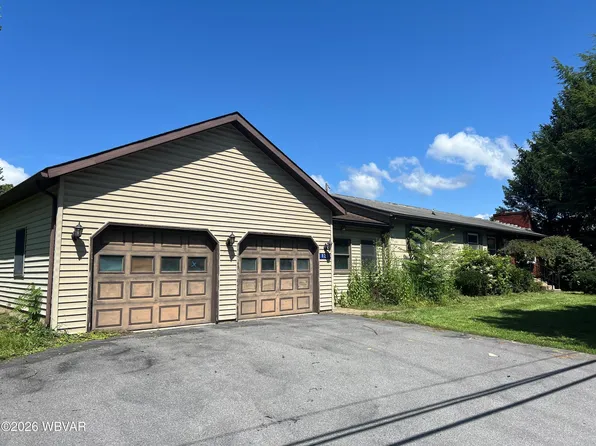 820 E Central Ave, Jersey Shore, PA 17740