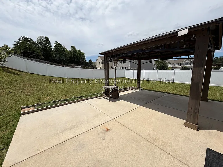 1759 Waverley Oak Dr — Photo 21