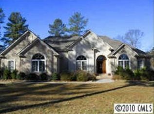 1490 Killian Farm Rd, Stanley, NC 28164