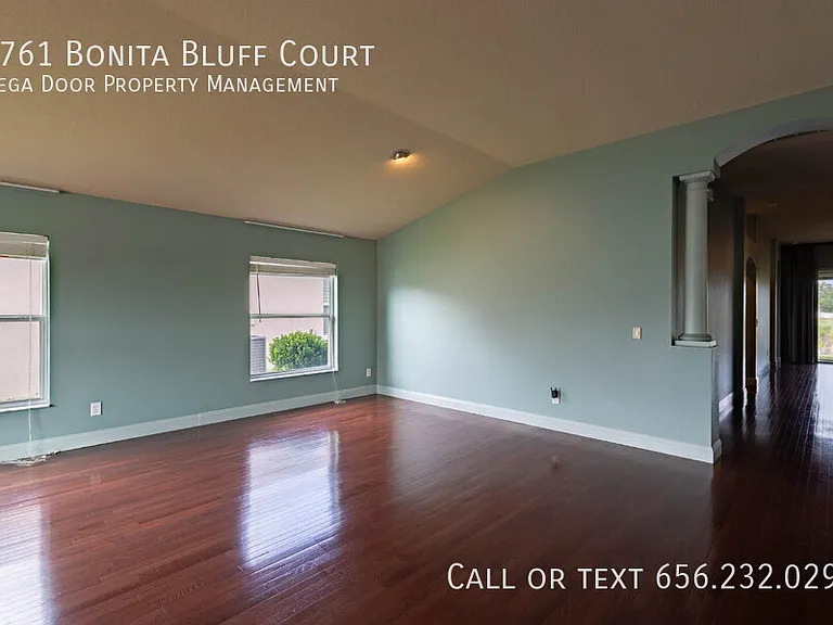 1761 Bonita Bluff Ct — Photo 5