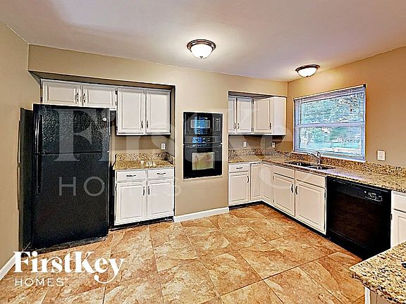 5th image of 6 Rouen Ct