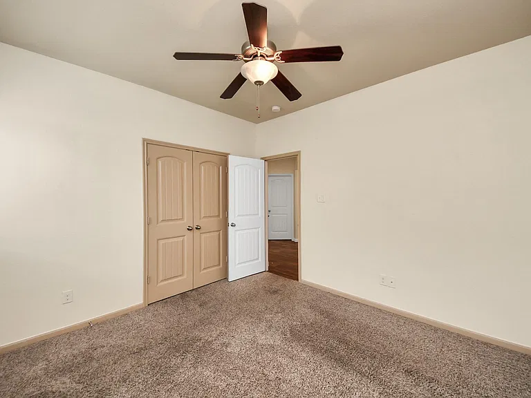 5234 Corbridge Glen Ct — Photo 19