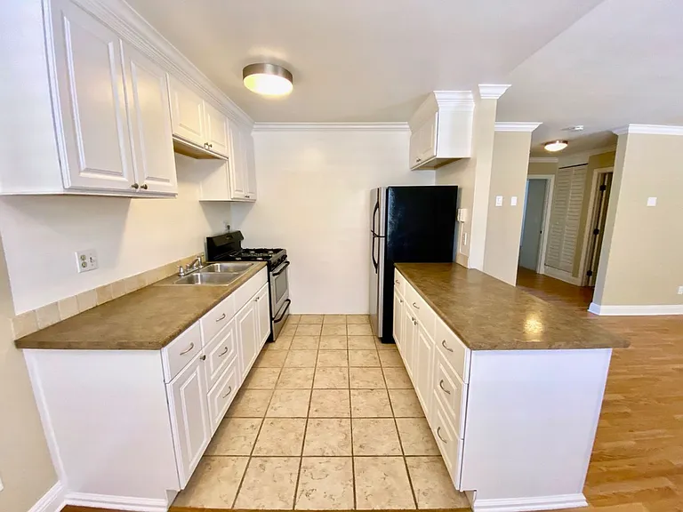 13754 Mango Dr #227 — Photo 9