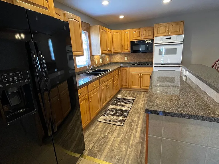 210 N Centre Ave #A — Photo 16