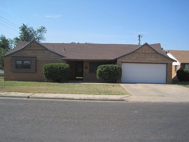 1st image of 3422 Clearmont Ave