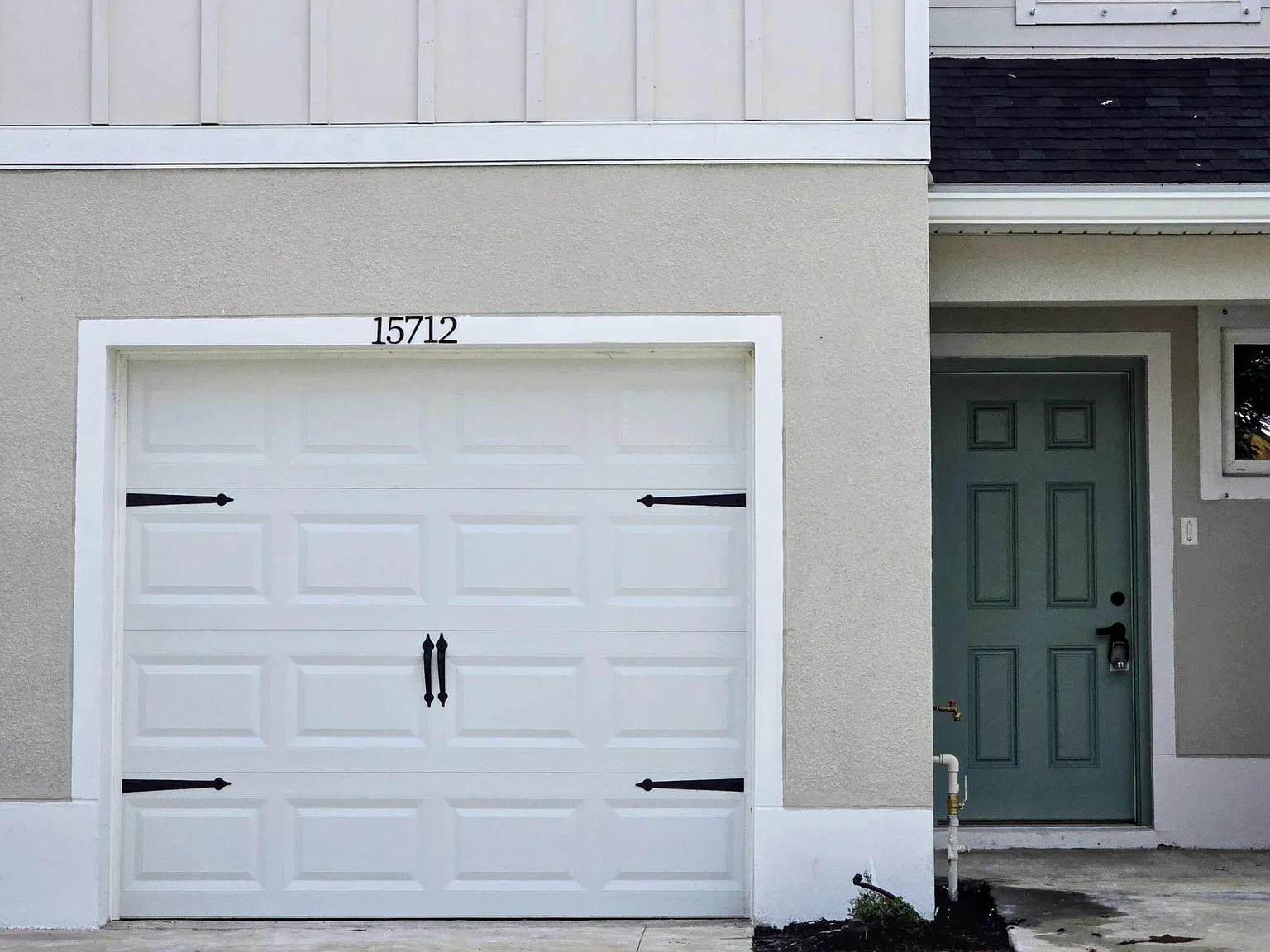 3 bed, 2.5 bath, 1466 sqft, $2,350 — Photo 3