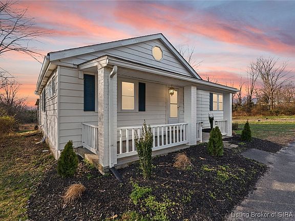 2nd image of 1615 Wiseman Road SE