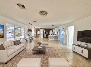 19410 NE 19th Ave, Miami, FL 33179
