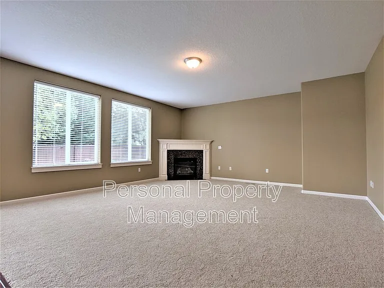 10405 NE 98th Ave — Photo 4