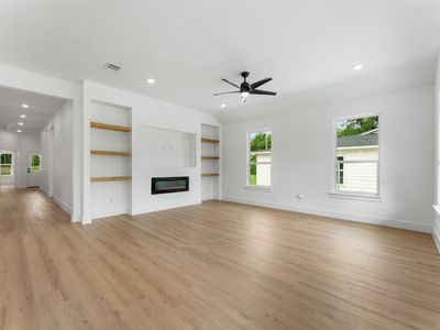 2915 NW Loraine St, Fort Worth, TX, 76106