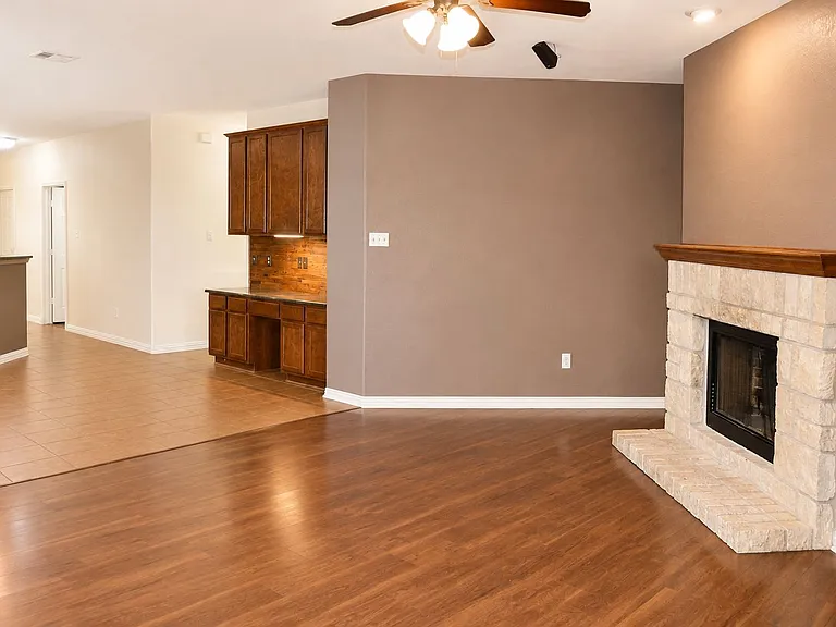 5803 Siltstone Loop — Photo 15