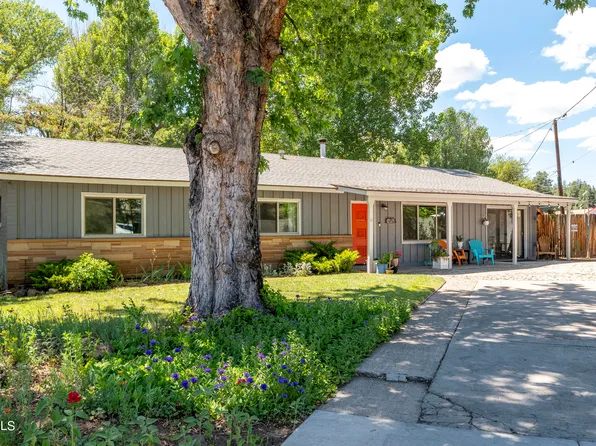 1202 W DAVIS Way, Flagstaff, AZ 86001