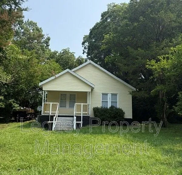 1511 Albright Ave — Photo 1