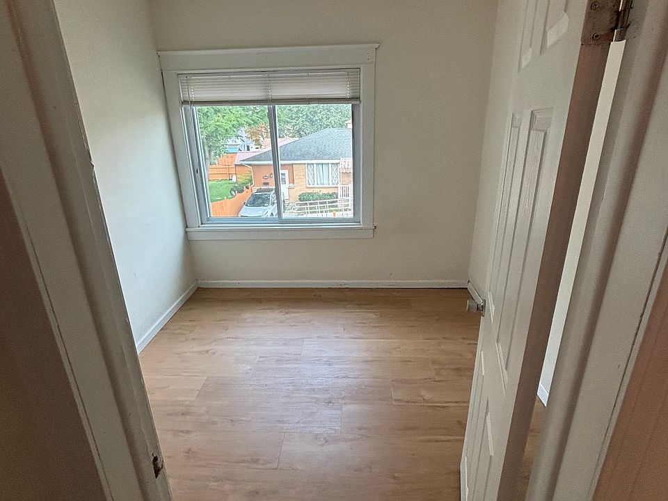 1st image of 183 Gould Ave #3