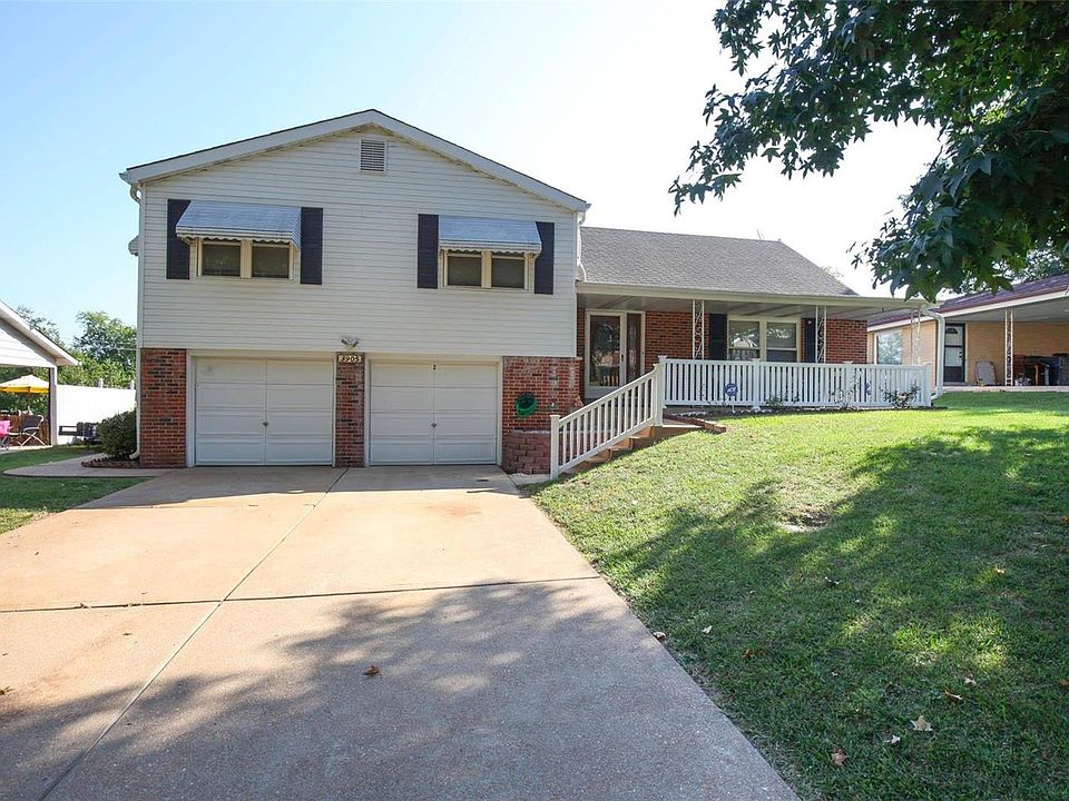 1st image of 3905 Southern Aire Dr