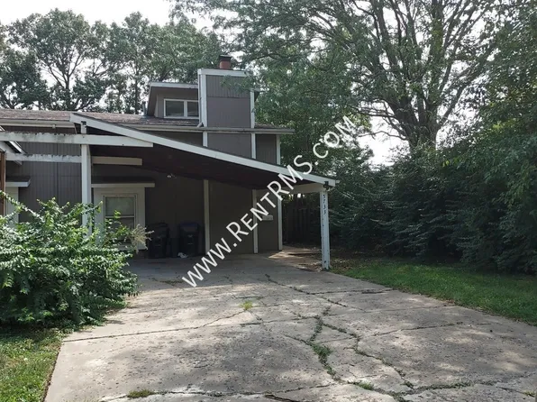 5733 SW 20th St, Topeka, KS 66604
