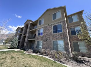 242 N 550th St W #202, Springville, UT 84663
