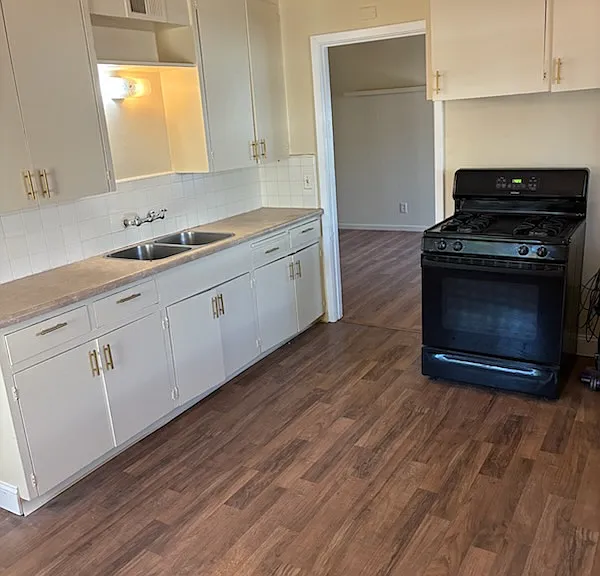 6010 1st Ave — Photo 1