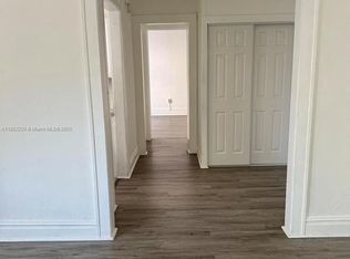 114 Antilla Ave APT 4, Miami, FL 33134
