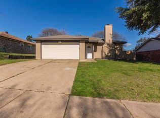 6509 Westridge Dr, Watauga, TX 76148