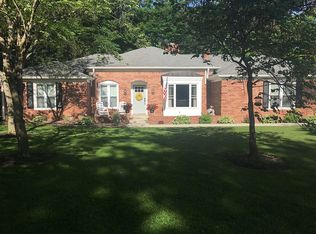 983 N Twin Oaks Dr, Crawfordsville, IN 47933