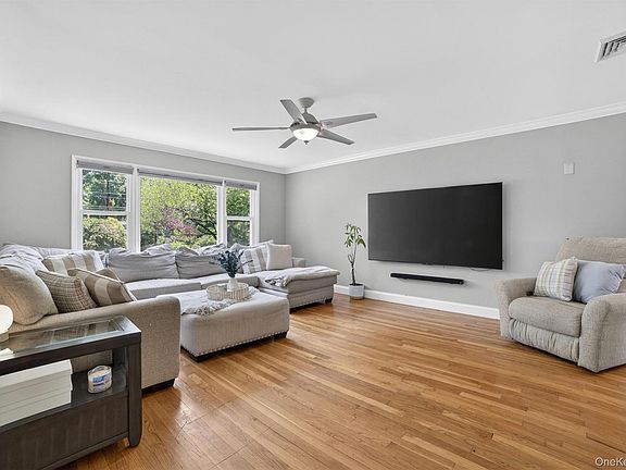 3rd image of 2435 Susan Court
