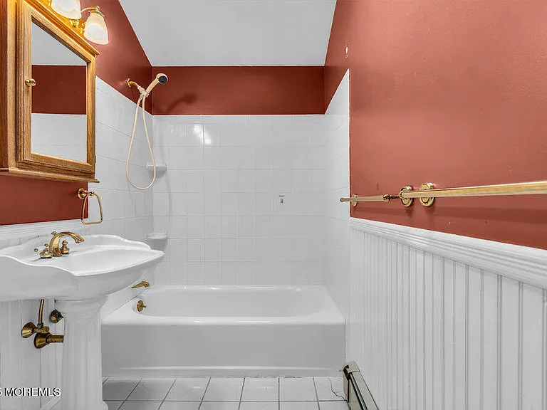 918 Charles Dr — Photo 29