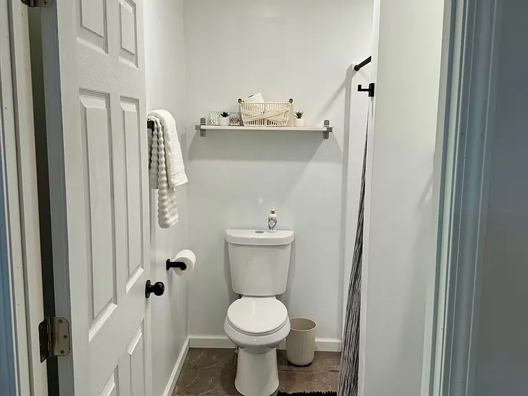 2406 Stonebridge Rd — Photo 5