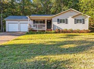 1886 Redberry Ln, Conover, NC 28613