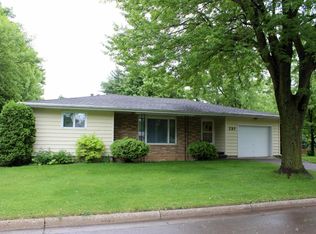 237 Memorial Dr NW, Blooming Prairie, MN 55917
