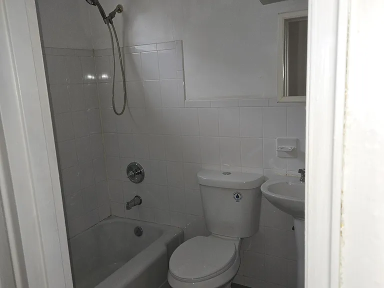 7022 Surrey Dr #1 — Photo 4