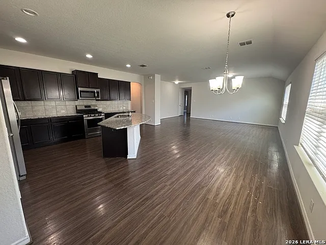 2523 Barbwire Way — Photo 6