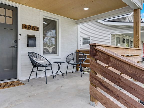 4th image of 4863 Evanston Ave