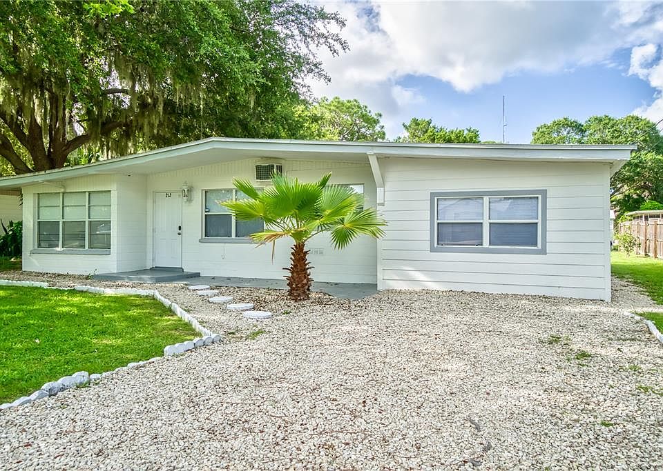 212 Palmetto St, Nokomis, FL 34275 MLS A4504259 Zillow