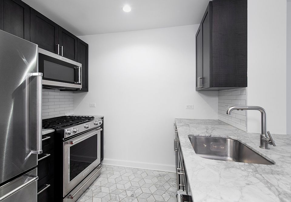 1st image of 21 W End Ave APT 1907