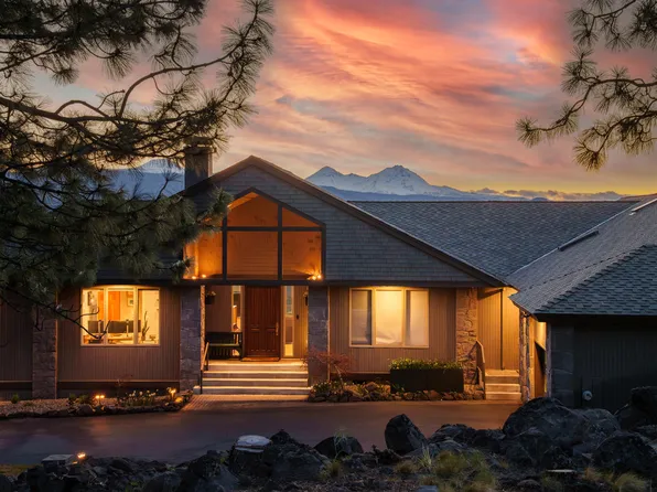 1742 NW Okane Ct, Bend, OR 97703