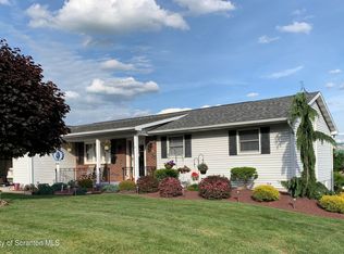 205 Boulevard Ave, Peckville, PA 18452