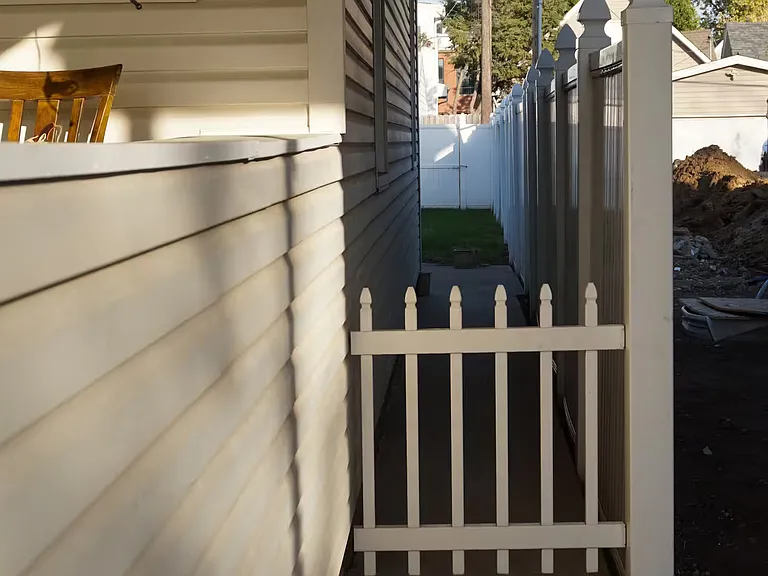 1245 Hartford St — Photo 14